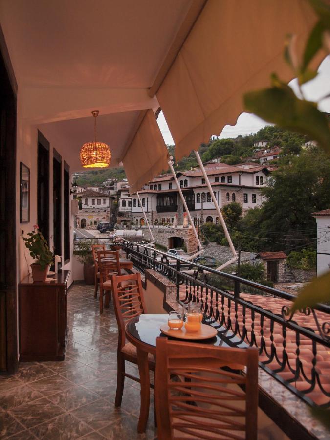 Villa Mishel Berat Buitenkant foto
